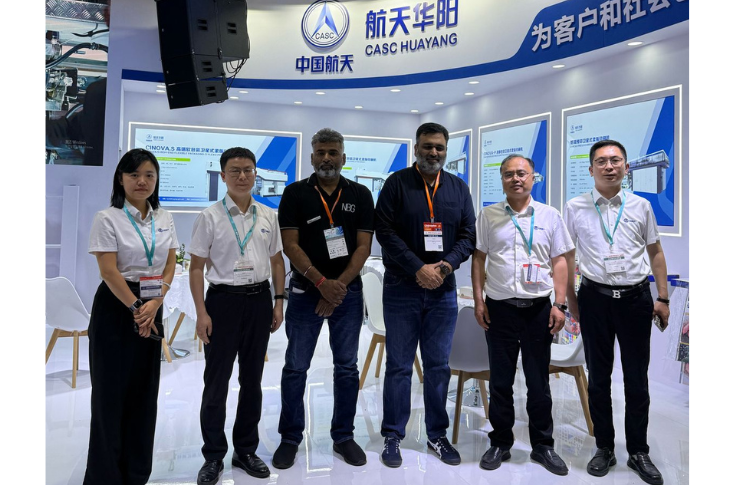 Huayang showcases high-speed Cinova.S press at Chinaplas 2025