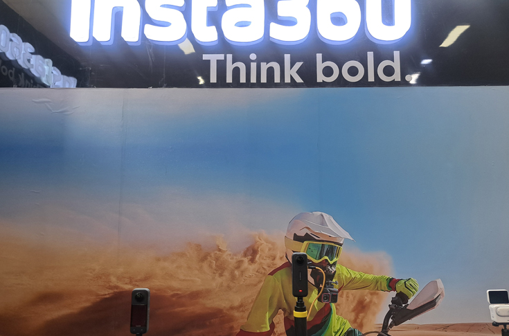 Showcase of digital photo printing at CEIF