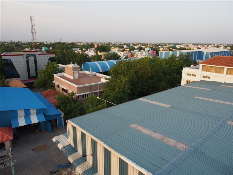 Safire: Posters for more than 10,000 films