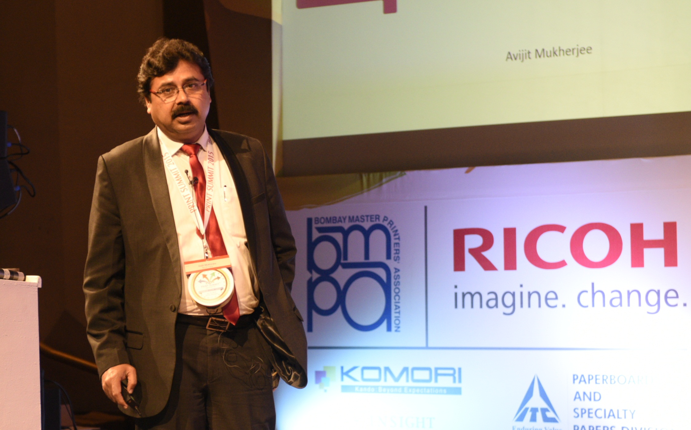 Schedule your priorities, say Avijit Mukherjee and Anjana Saha of Ricoh India