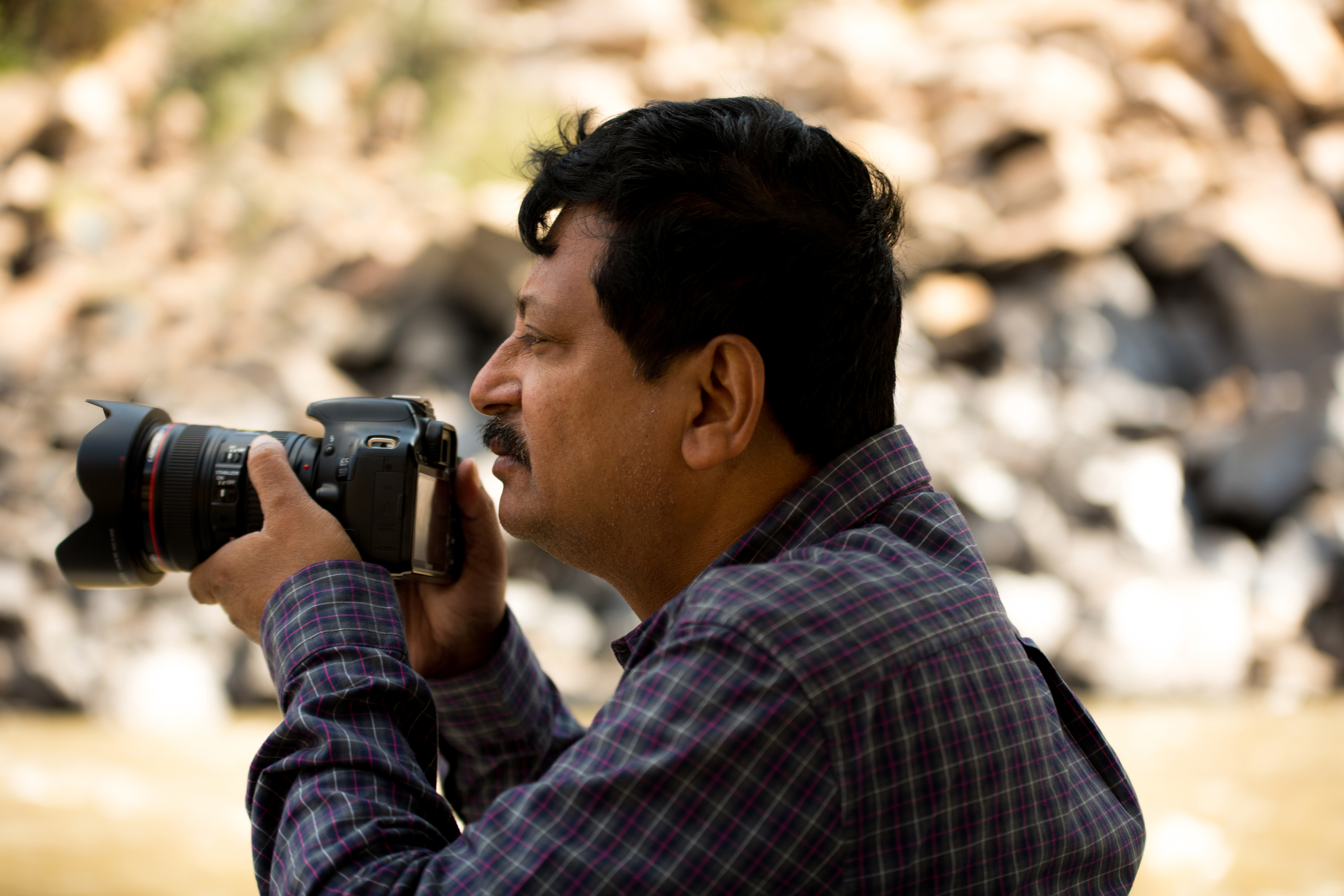 Glo Travels: Where they go? What they see? What they do?