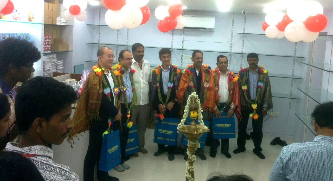 Chennai’s Dina Color Lab installs India’s first Jetvarnish 3DS with iFoil