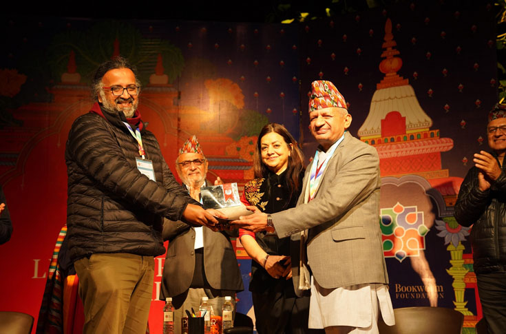 Amitabha Bagchi wins the DSC Prize 2019