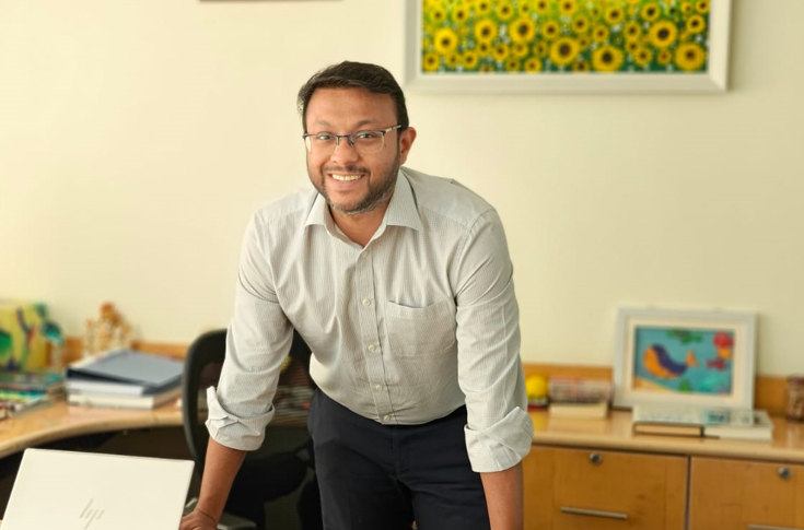 Classic Stripes rebranded as Naxnova