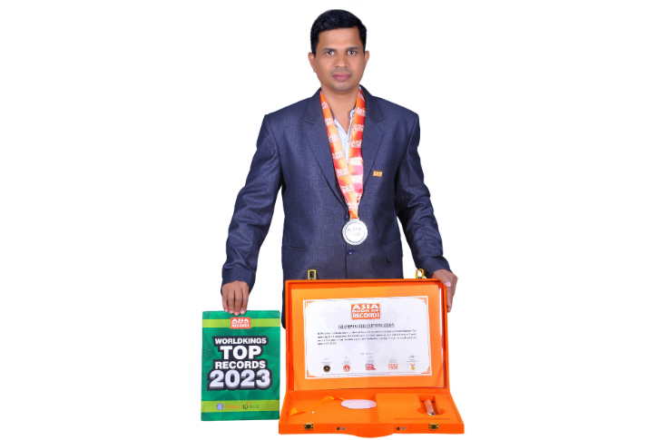 An award winning paper artist from Sivakasi