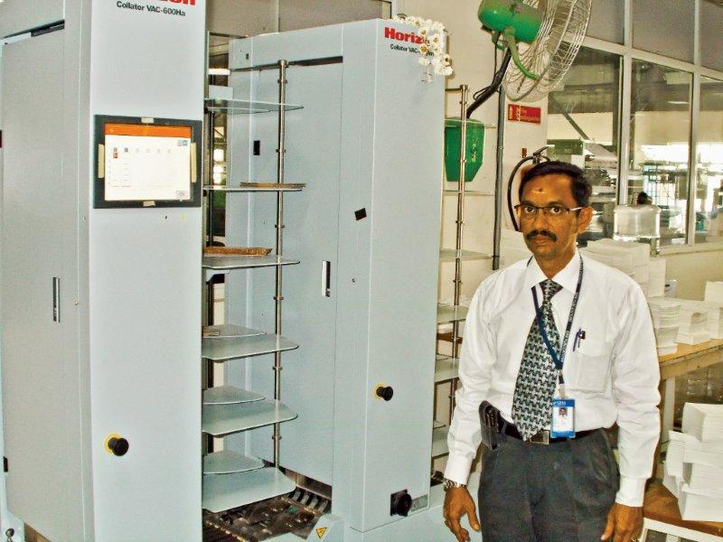 Horizon vertical  signature collator