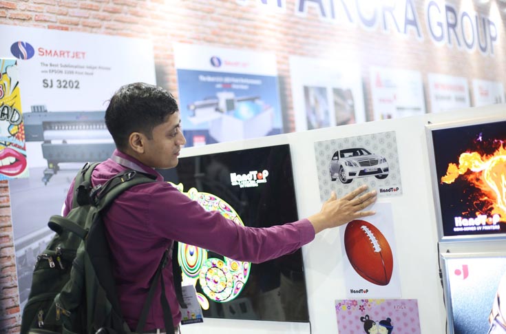 Preview of 10 exhibits at the show