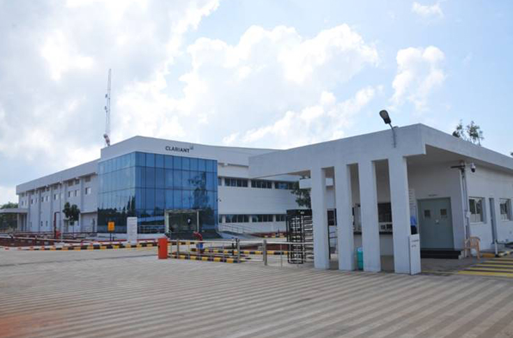 Clariant divests healthcare packaging business