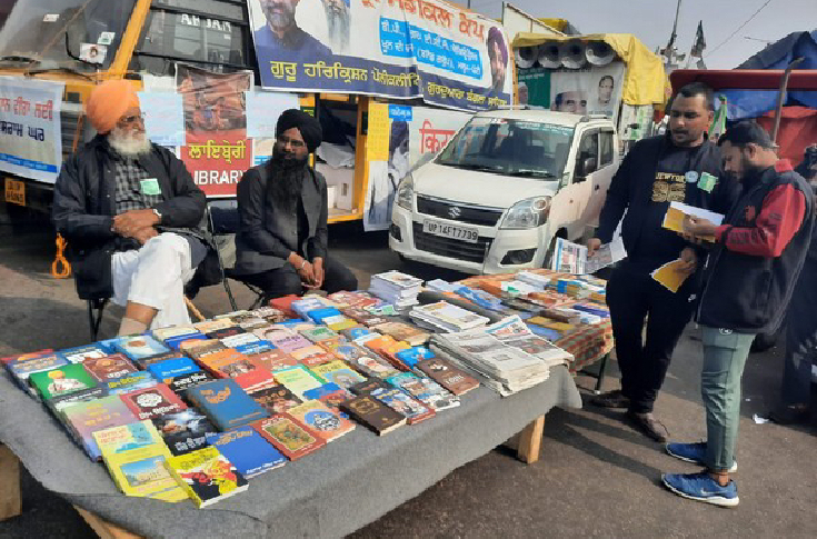 Farmers find respite from protests in makeshift library
