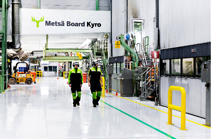 Metsä Board’s modernised finishing line at Kyro mill starts up