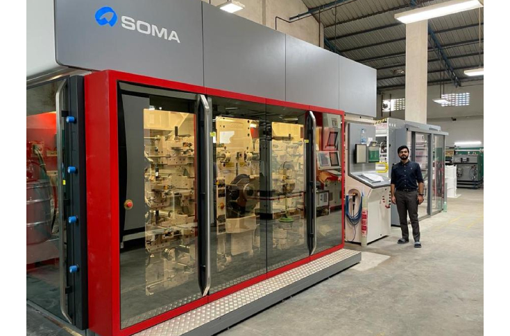 A compact press for all flexible packaging needs