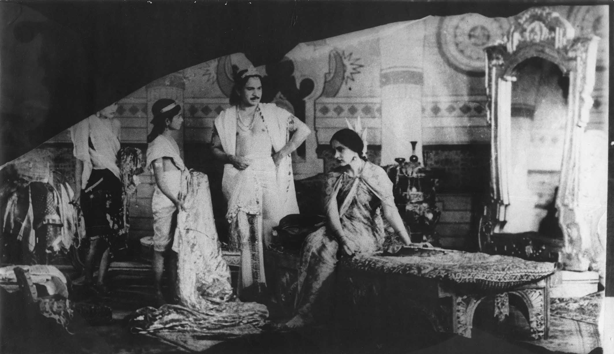 History of world cinema in posters