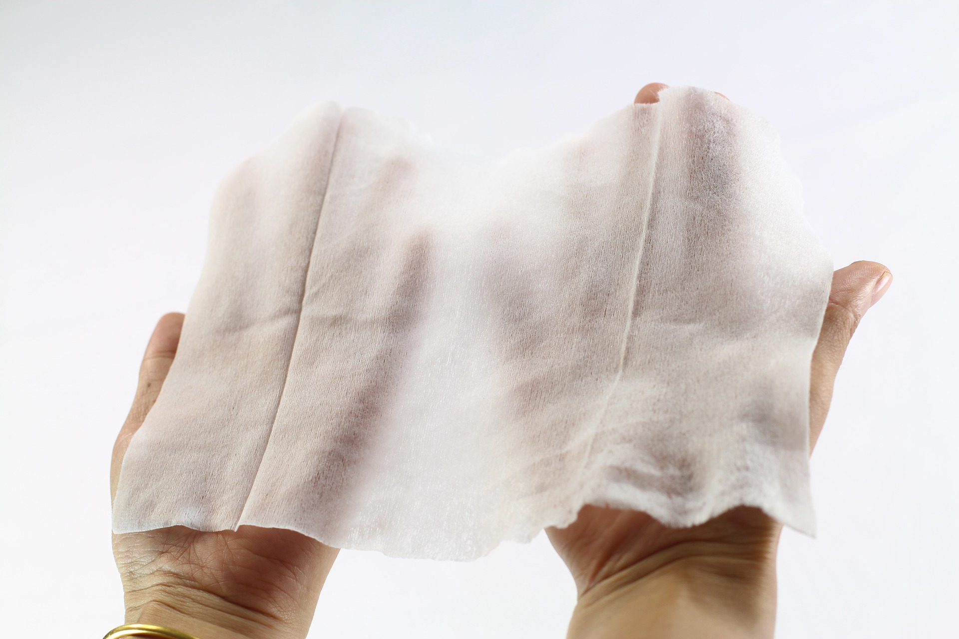 Personal care wipes market to reach USD12.5 bn by 2024