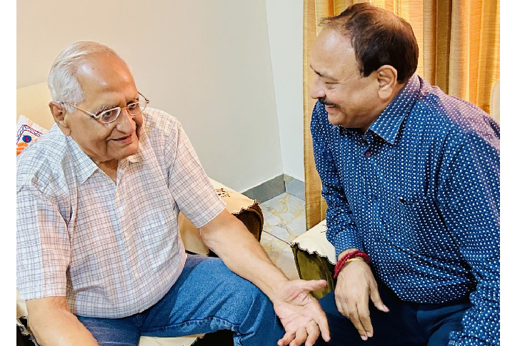  OPA initiates students award in honour of BR Chaudhary