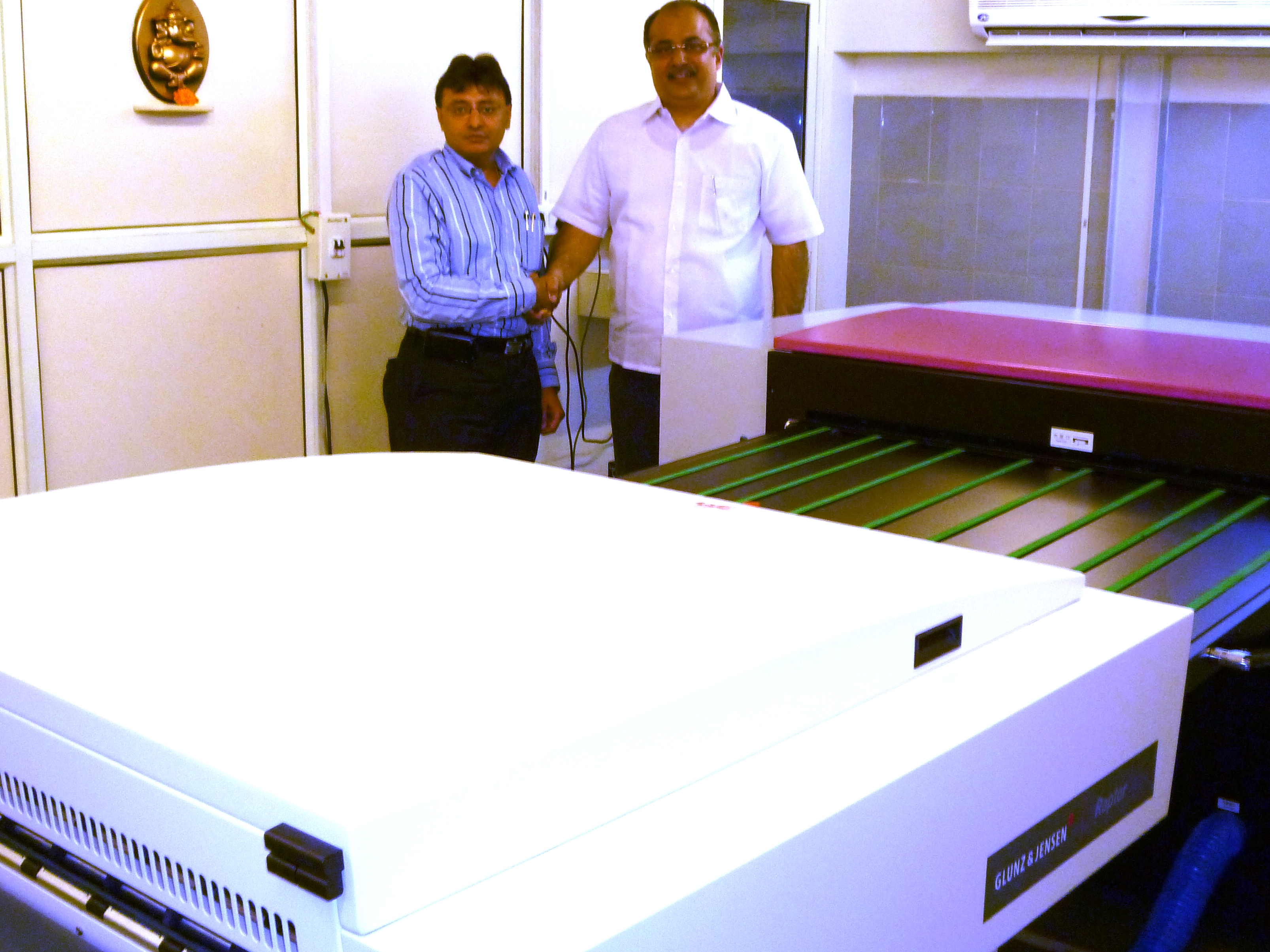 Dhote Offset automates pre-press with Cron, Prinergy and Raptor