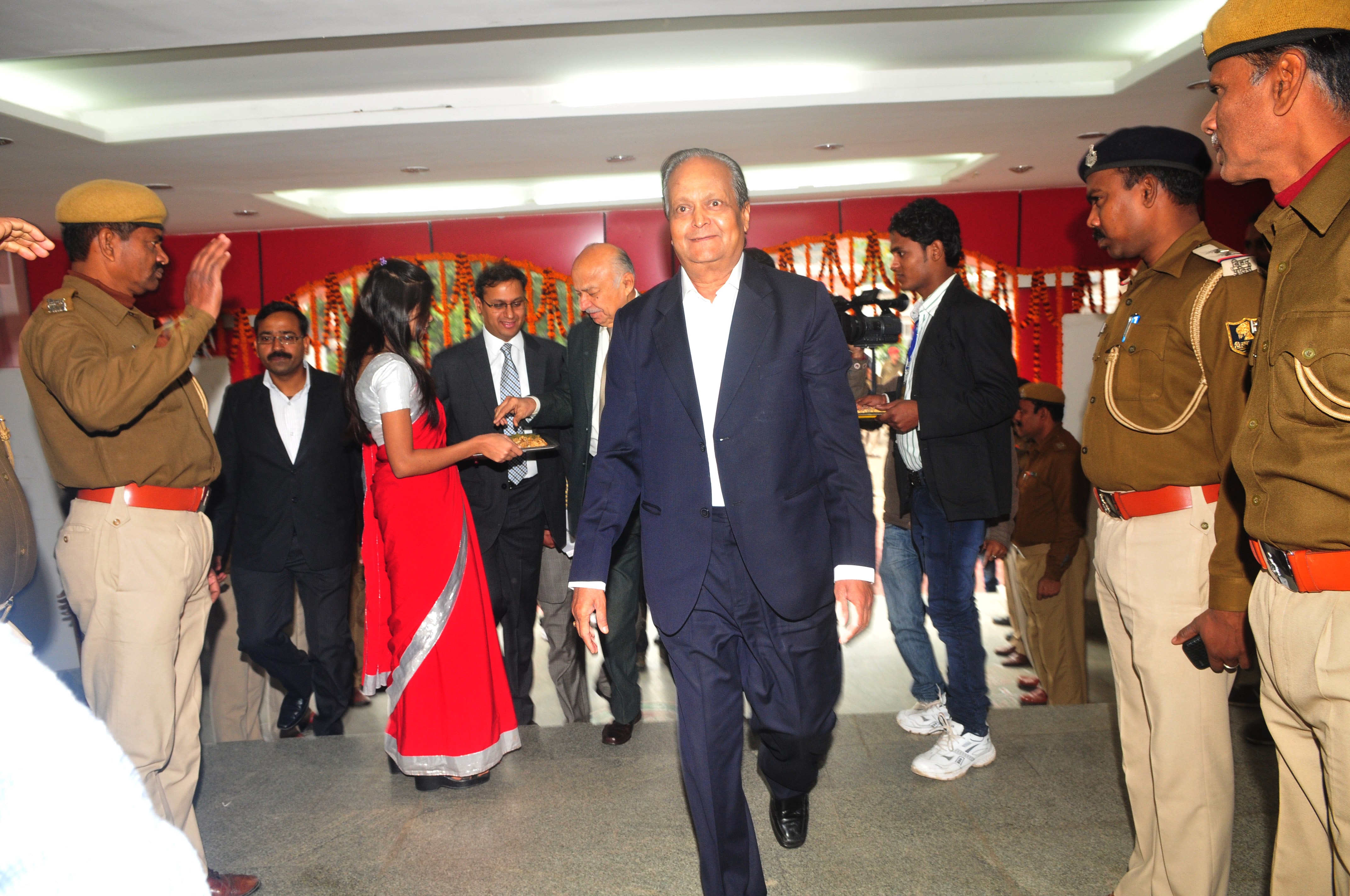 A tribute to Ramesh Agarwal, the man with a mission