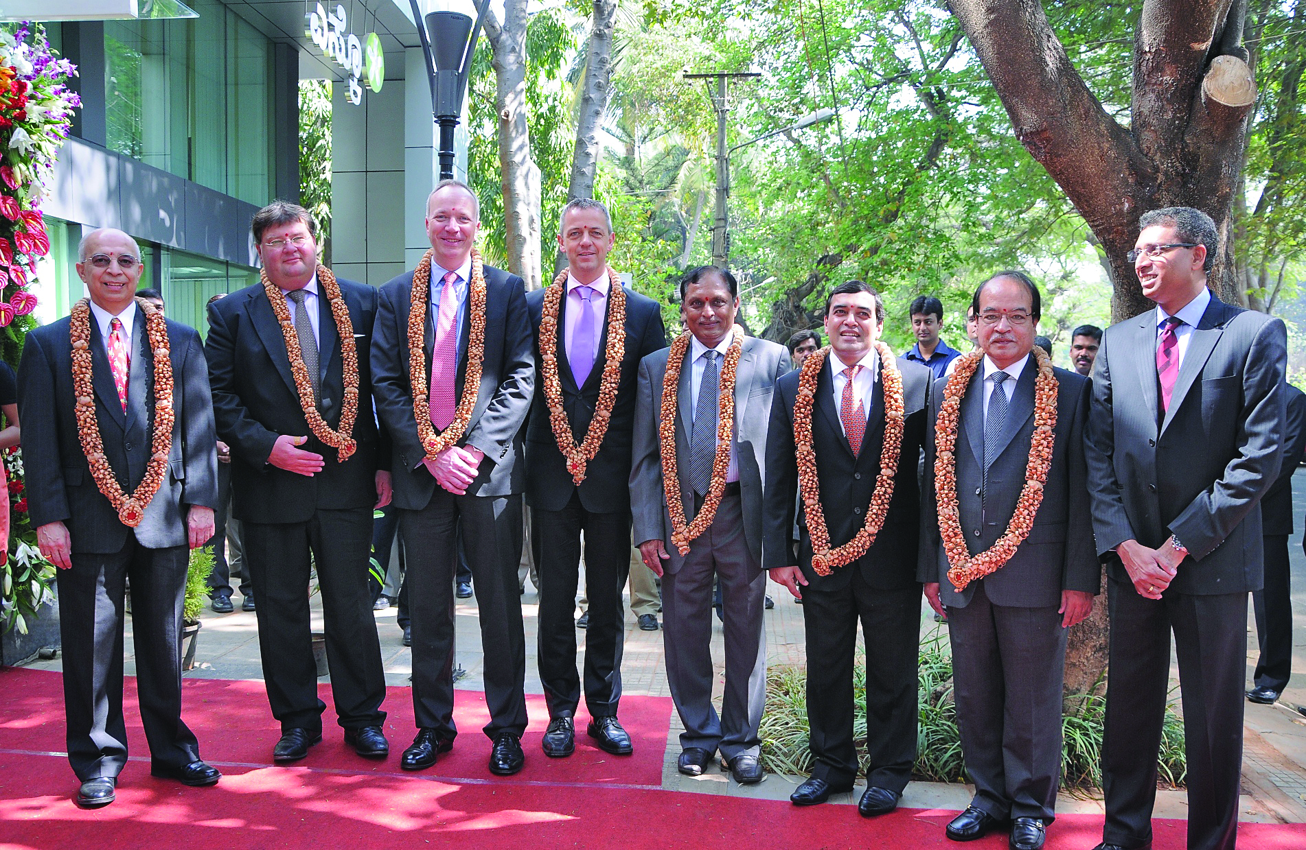 A full-featured client training centre