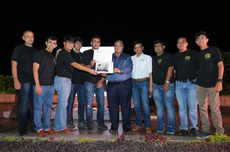 Jay Raj and Galgo reveal the 10th edition of its calendar