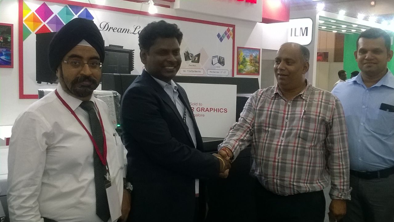 Canon opens PrintExpo account with C10000VP sale