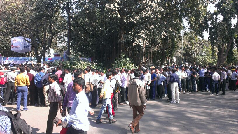 Visitors throng Bombay Exhibition Centre for Photofair