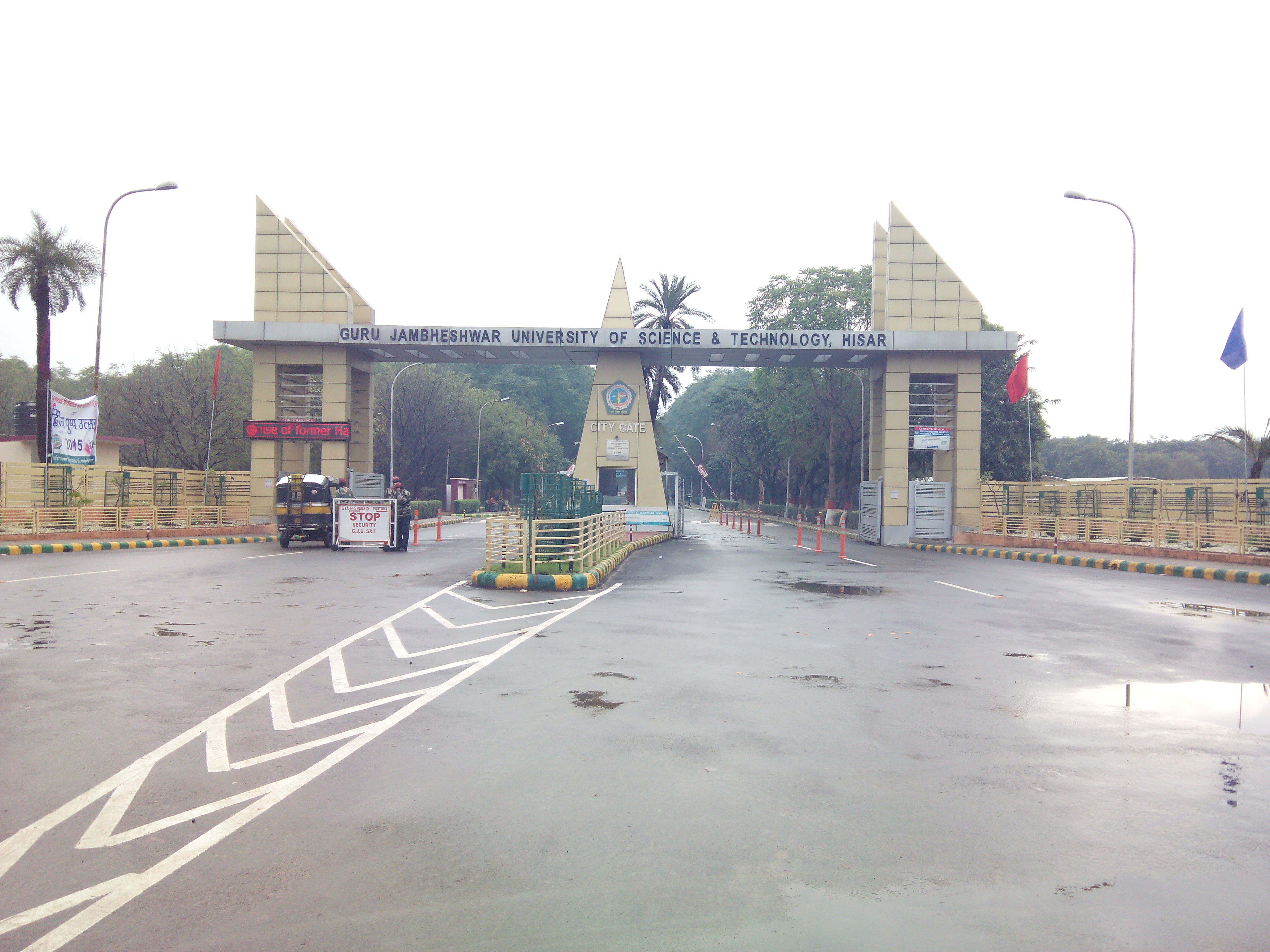 Ricoh donates for print education in Hisar