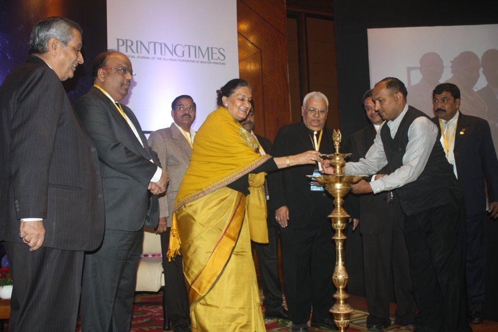 Romancing Print 2014 tows the motivational theme to infuse optimism in print industry