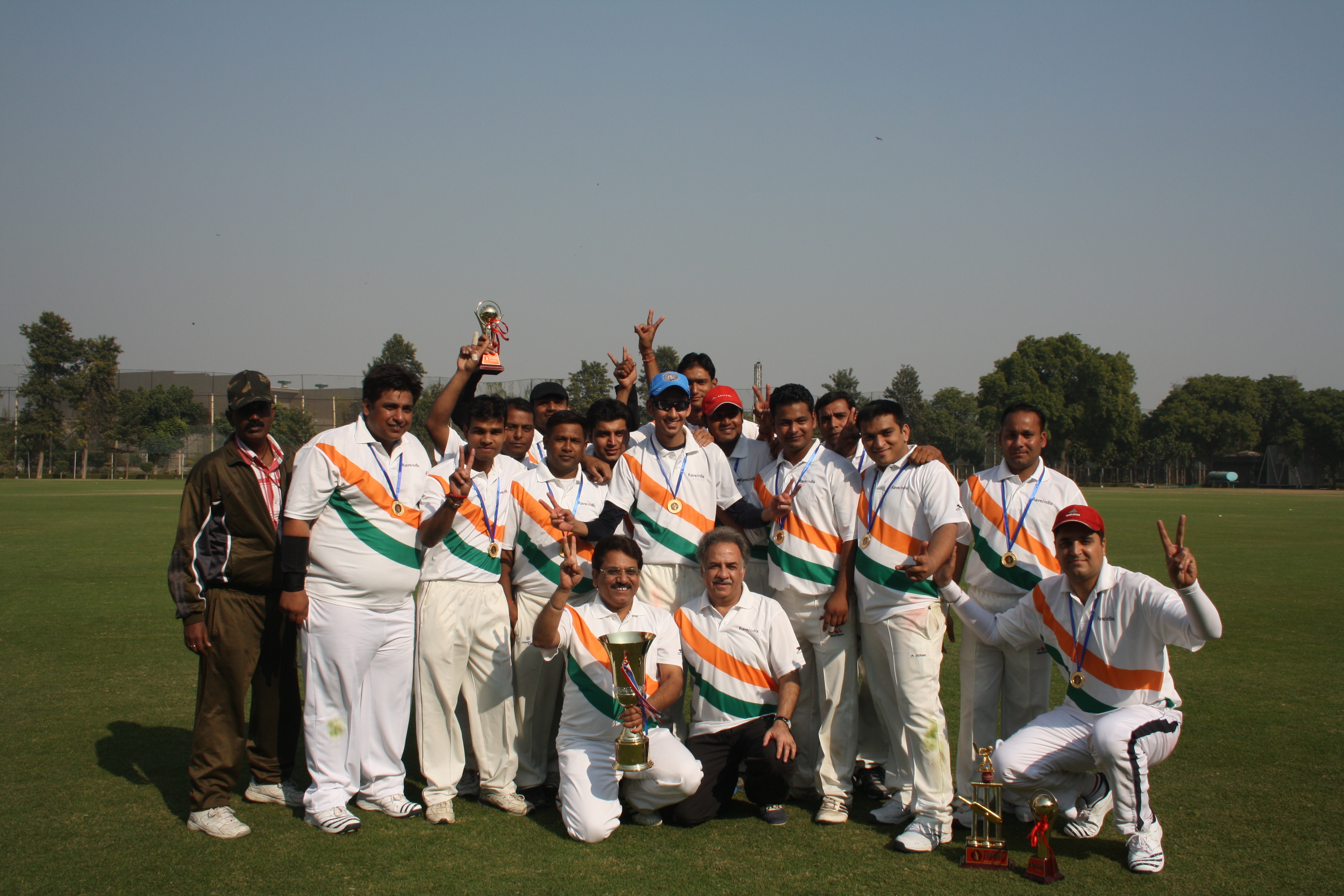 Rave thwart Heidelberg by 62 runs in a friendly cricket match