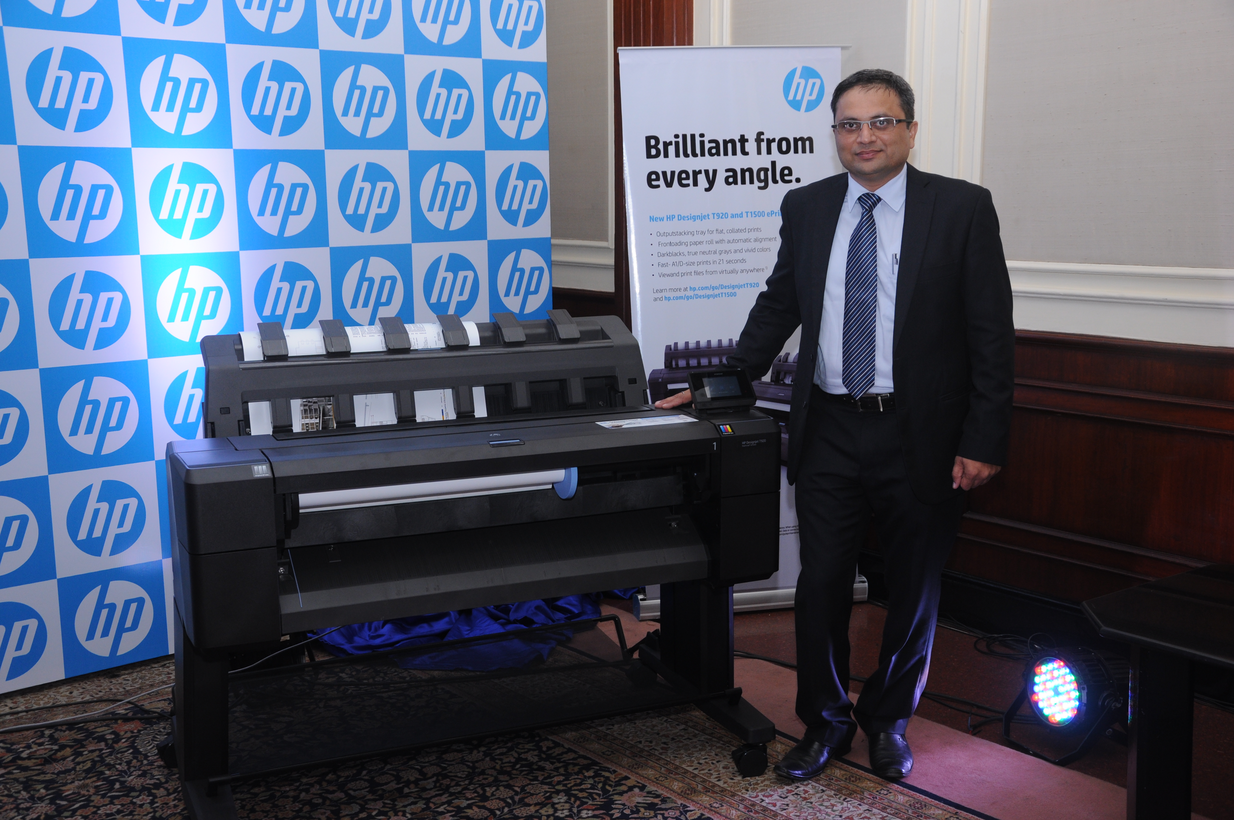 HP strengths its AEC market product line with T920 and T1500Designjet ePrinters