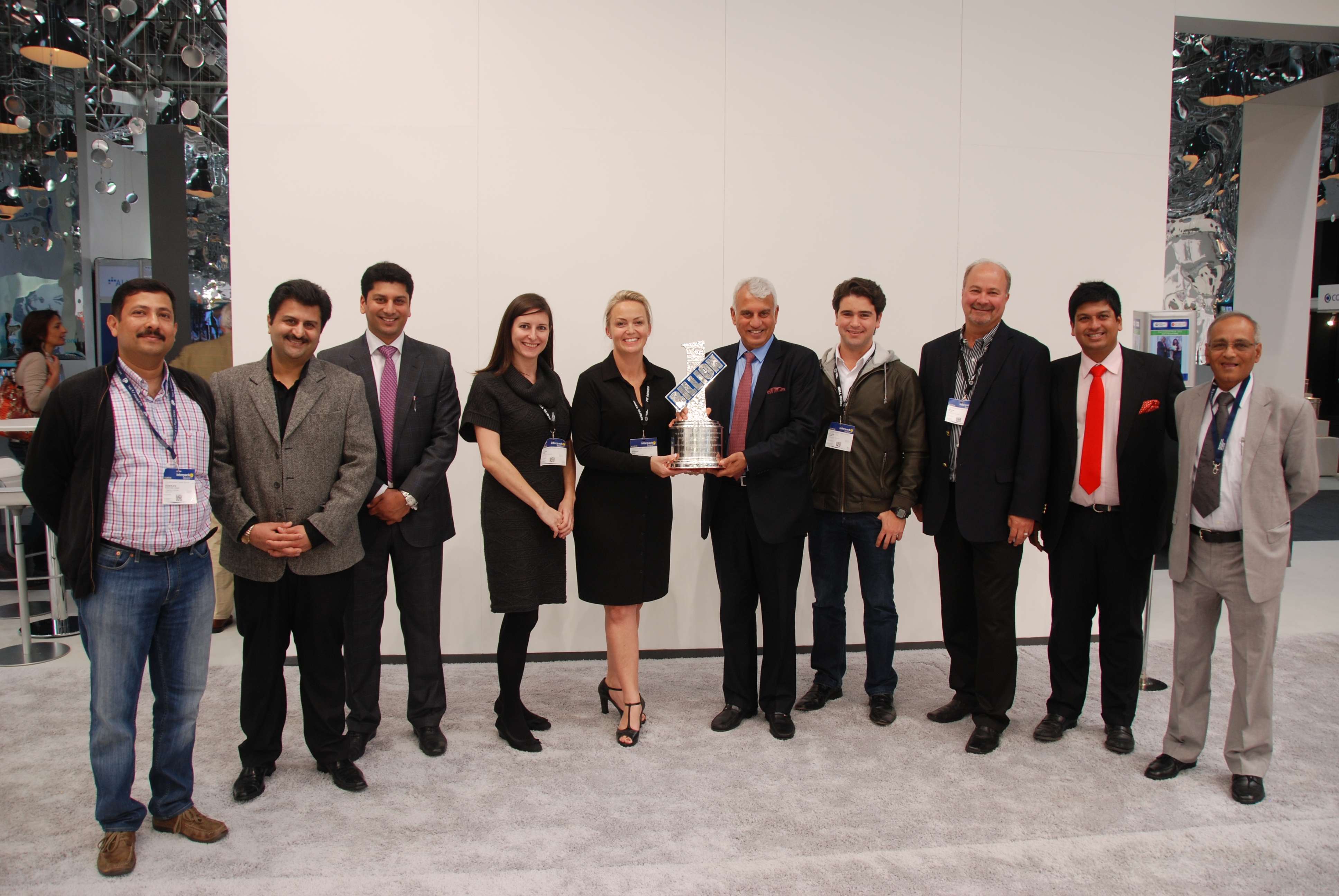 HTW celebrates export of one billion can ends