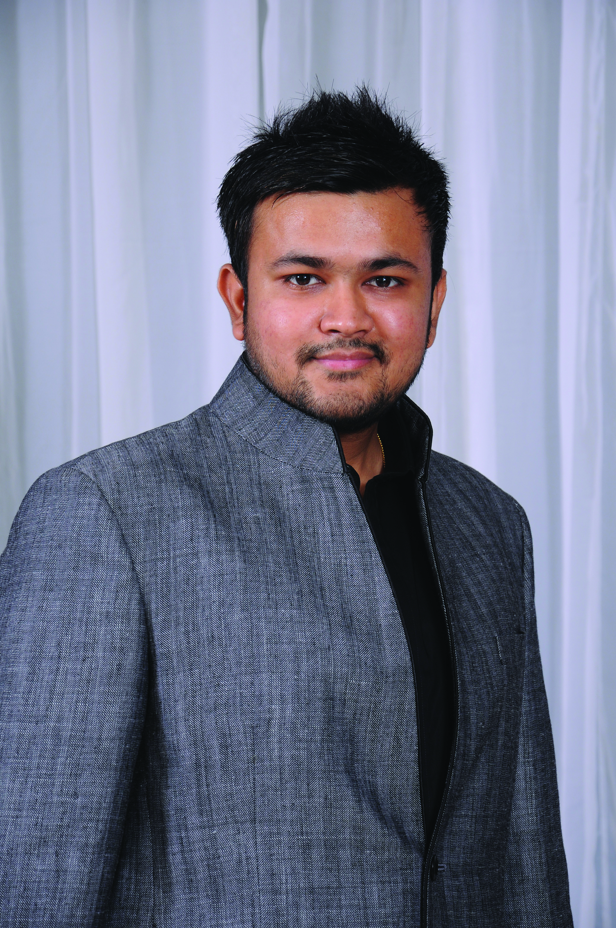 Under Forty: Nihar Desai (Hi Scan)