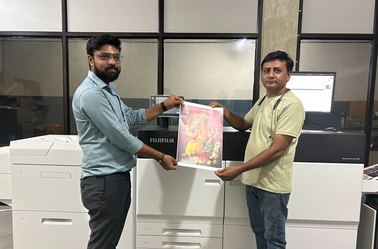 Business report on Umiya Graphics adopting Fujifilm Revoria EC1100 digital press, highlighting high-resolution printing, offset-like quality, mixed media handling, long-sheet and banner printing capabilities, and improved productivity for commercial and packaging applications
