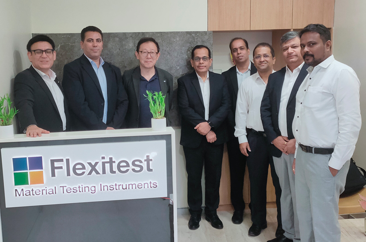 Konica Minolta and Advance Catalyst representatives discussing industrial digital printing solutions for labels, packaging, and commercial printing, highlighting advanced workflow efficiency and nationwide customer support in India