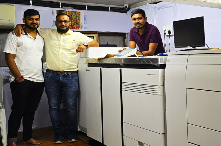 Shiv Graphic team operating Canon ImagePress V1000 digital presses, boosting production capacity and delivering high-quality commercial and signage printing in Mumbai