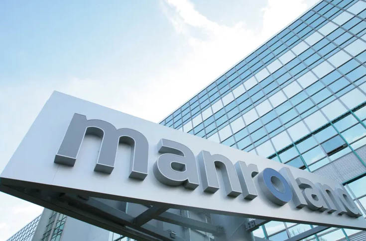 Manroland Sheetfed restructuring announcement highlighting financial losses, declining sales, and workforce reductions under CEO Mirko Kern, as part of Langley Holdings’ Print Technologies division turnaround plan