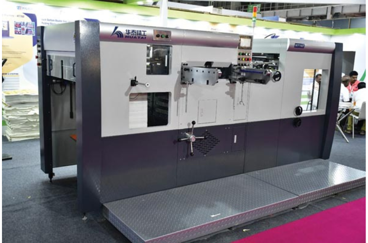 Filigree Pack demonstrates high-speed die-cutter and folder-gluer machines at PrintPack India 2025 for box cutting, folding, and gluing applications