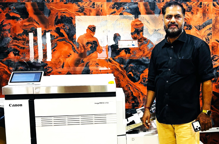 Impression Perfect Point using Canon ImagePress V700 digital production press for printing invitation cards, brochures, bill books, and commercial print products with high-resolution output