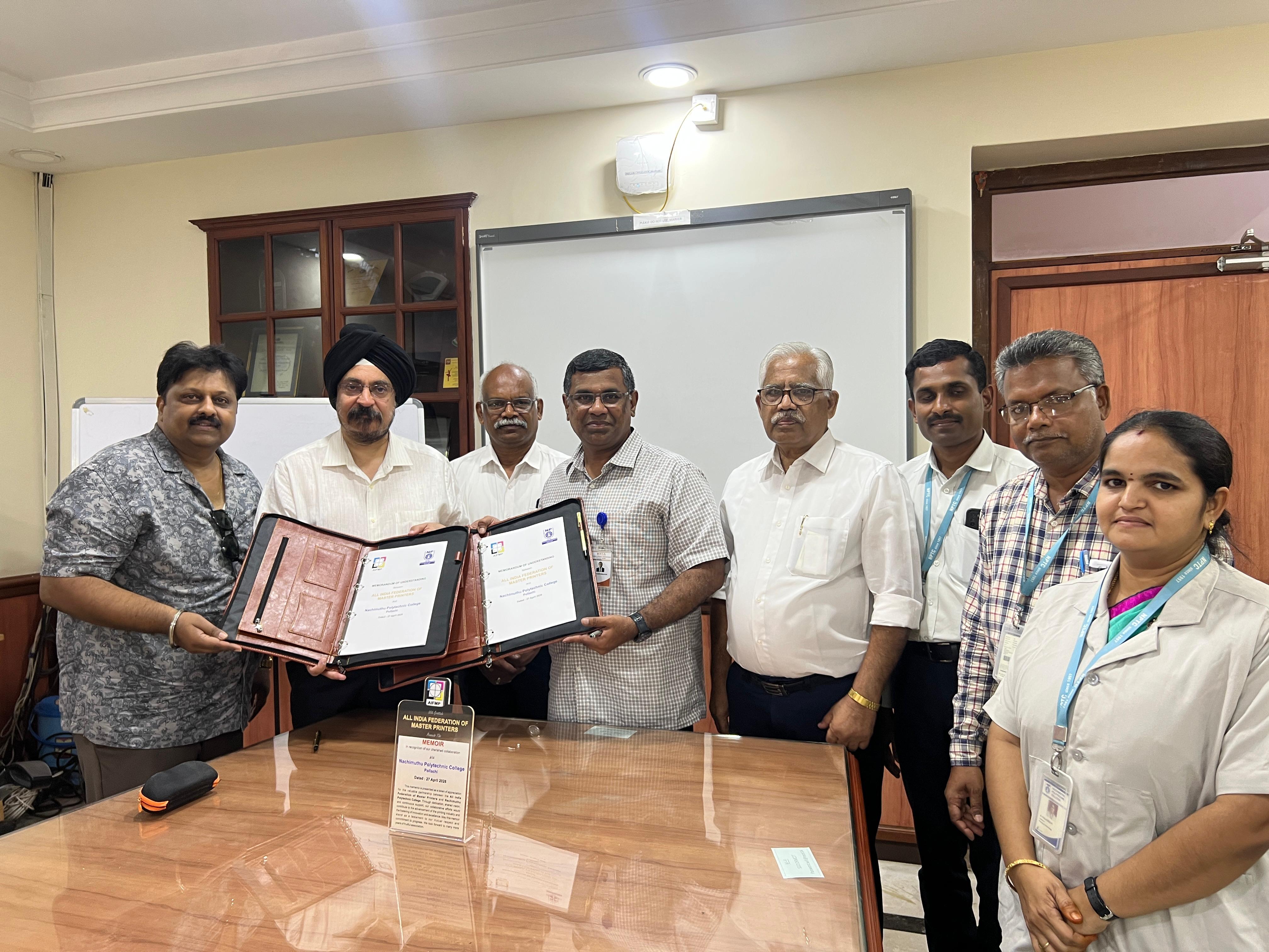 India’s printers seek to re-tool education for a digital age