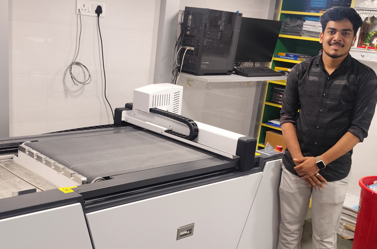 The JWEI digital cutting device installed at Ashapura Digital Print supports short-run packaging, intricate cutting, creasing, and customised digital post-press operations with improved precision and efficiency