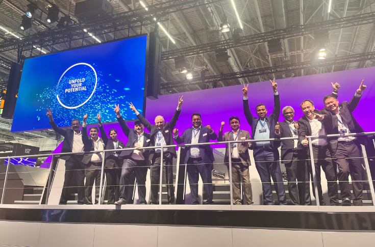 Business report on Heidelberger Druckmaschinen AG performance and Drupa 2024 outcomes, highlighting stable financial results, strong order bookings across XL 106, CX 104, XL 75, CX 75, and CX 92 presses, Prinect workflow solutions, and strategic inkjet collaboration with Canon in the printing and packaging industry