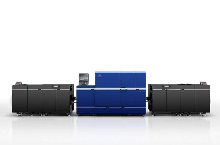 Alt Text: Konica Minolta presenting AccurioLabel 400 and 230 digital label presses with CMYK plus white toner, automated workflow solutions, and hybrid printing technology for efficient, sustainable label production at Labelexpo 2024