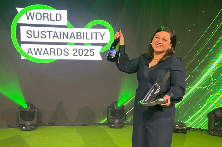Siegwerk Green-CAT sustainability team collaborating on ESG initiatives, training sessions, and global projects promoting environmental and social impact