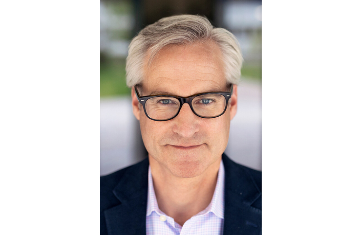 Brückner Group and Hennecke GROUP executives announcing a strategic acquisition deal to expand global plastics and polyurethane (PUR) technology solutions across construction, furniture, and industrial sectors