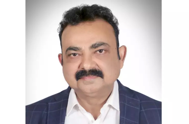 Rachit Prints manufacturing facility in Meerut producing knitted and printed fabrics for mattress industry clients, featuring advanced textile machinery and production lines for warp knit and specialty fabrics