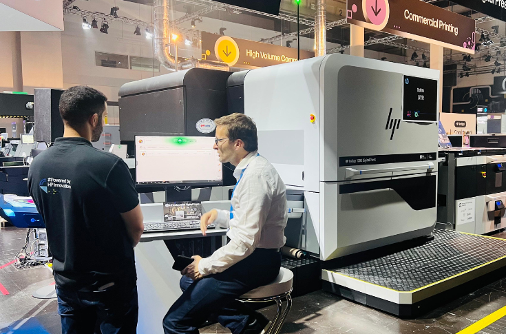 HP CEO Enrique Lores and CFO Karen Parkhill discuss FY24 financial performance highlighting Q4 revenue growth, strong free cash flow, shareholder returns, and strategic focus on innovation and future digital transformation in the print and personal systems business