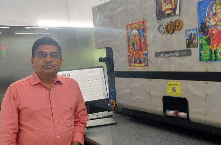 Dinesh Khimani at Plezer Digital Imaging showcasing HP Indigo 7900 and his journey from traditional photo printing to advanced digital wedding album production