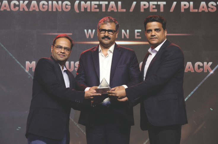 Overview of Manjushree Technopack’s packaging innovations including large-scale plastic manufacturing facilities, 5gm leak-proof Boroline GD pot design, and 100% PCR bottle developed for McDowell’s No. 1 Celebration rum focusing on sustainable packaging solutions