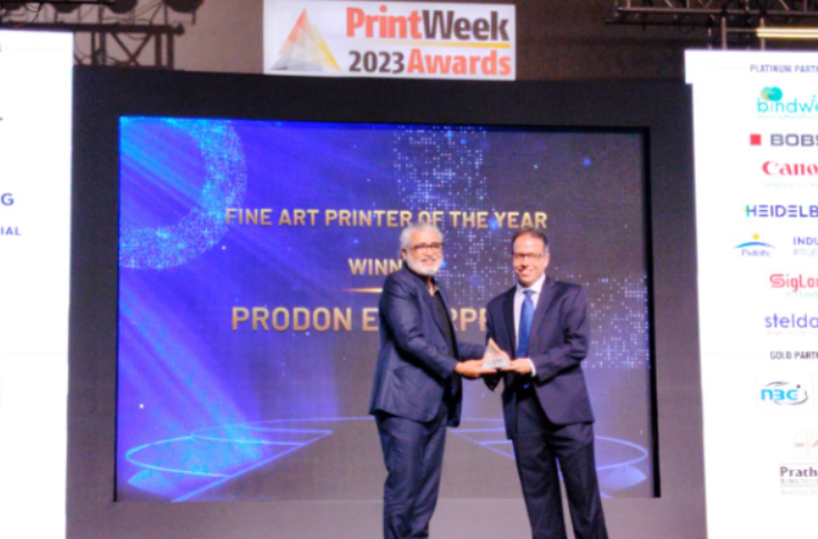 Fine art catalogues printed by Prodon Enterprise on a Mitsubishi Diamond 1000 press featuring specialty papers, hot-foil stamping, satin aqueous coating and premium offset printing finishes