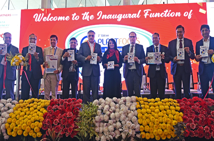 Sandeep Engineer inaugurates PlastFocus 2024 with PMMAI officials and industry leaders at the plastics exhibition featuring international exhibitors, advanced machinery, and sustainability focused innovations