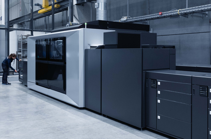 Heidelberg presents Jetfire 50 ecosystem and Fireline post-press solution with Stahlfolder TH 56/66 at Hunkeler Innovationdays 2025 for automated end-to-end digital printing