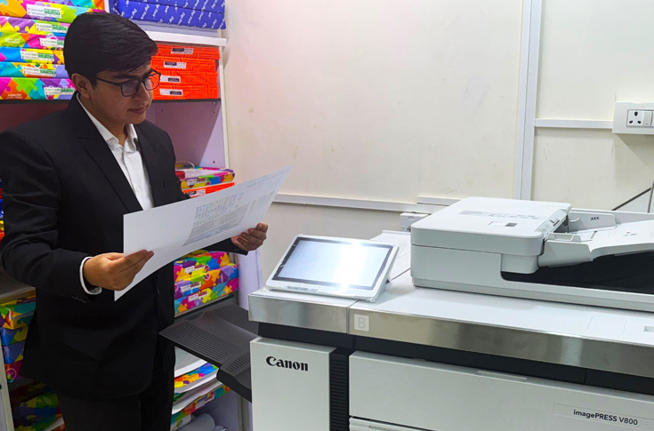 Canon ImagePress V800 digital colour production press in a modern print facility